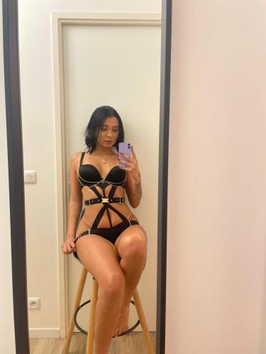 Présence soignée pour esprits sereins - Escort Juvisy sur Orge